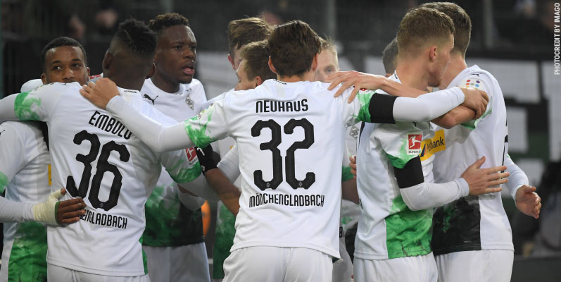  Frust-Bullen empfangen die Party-Fohlen